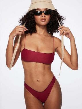 Tropic of C Curve Bikini Bottom Hibiscus Berry Magenta Size Medium